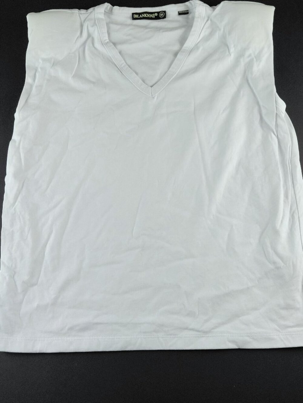 Blank NYC Might Be Right V-Neck Muscle Tank Top Women's XS White Shoulder Pads